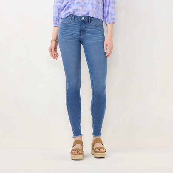 LC Lauren Conrad Skinny Ankle Women’s Stretchy Light Blue Jeans Size 8 - Picture 1 of 13